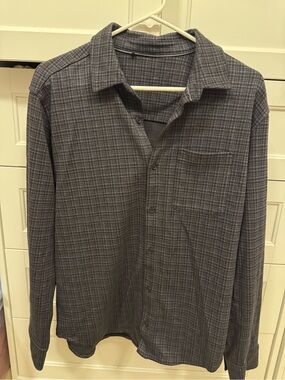 Men's VRST Gray Plaid Long-Sleeve Button-Up Shirt-size Small
